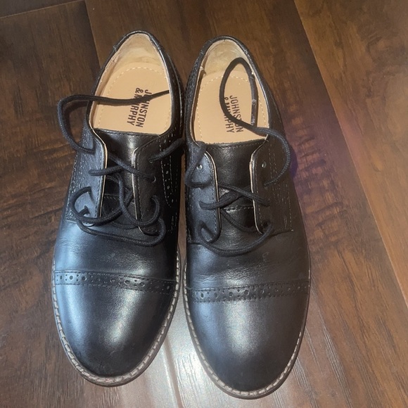Boys Johnston & Murphy dress shoes